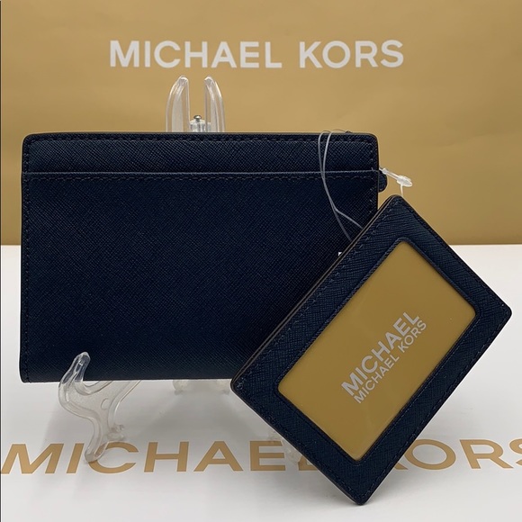 MICHAEL KORS JET SET TRAVEL MD CARRYALL W CRDCSE - Picture 5 of 16